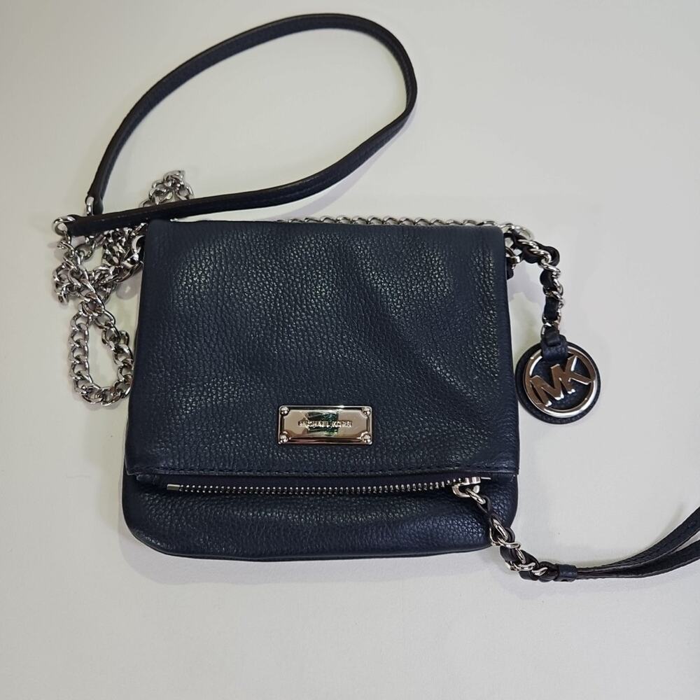 MICHAEL KORS Corinne Pebbled Leather Messenger Bag Flap Crossbody Purse Blue